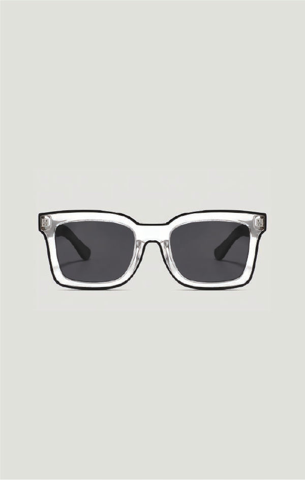 EYEWEAR